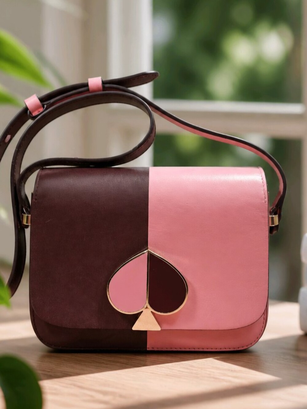 Kate Spade Nicola Bag in Genuine Leather Pink and Brown, Heart Snap Closure